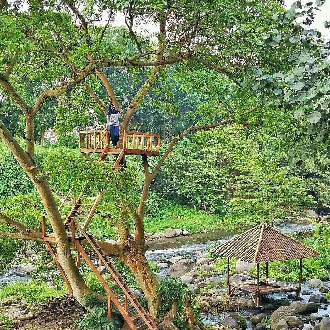 Daerah Pinggir Solo Ternyata Punya 9 Spot Foto yang Instagramable Lho!