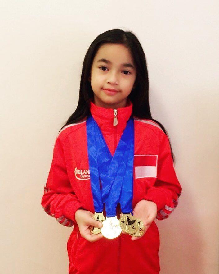 10 Potret Sidney Atlet Cilik Putri Cut Tari, Harumkan Nama Indonesia!