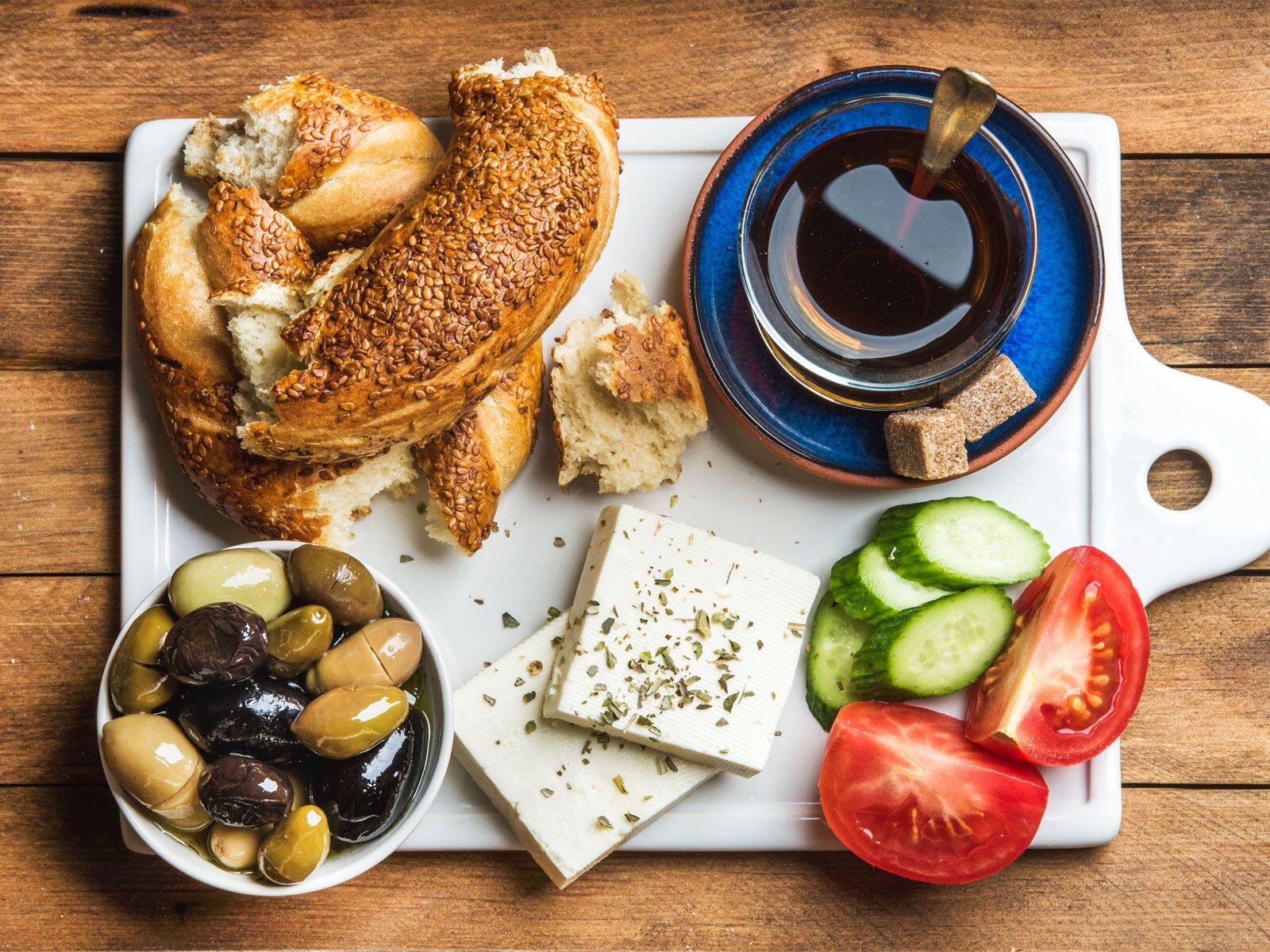 10 Menu Sarapan dari Berbagai Dunia yang Bikin Kamu Pengin Coba Semua