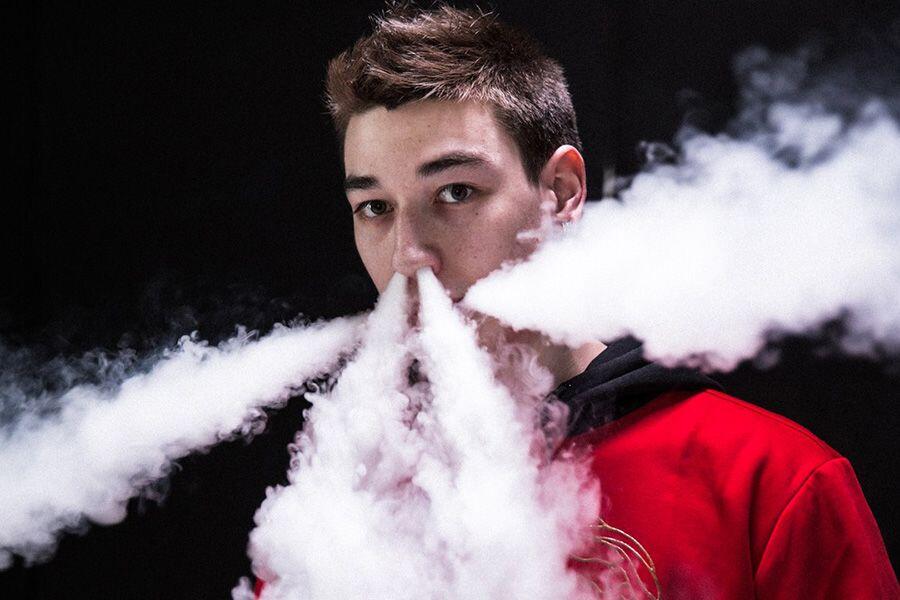 570 Koleksi Gambar Asap Vape Keren Wanita Gratis Terbaru