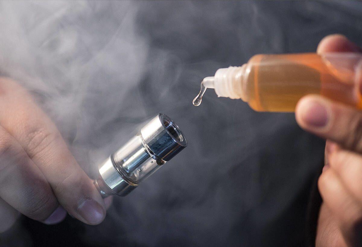 8 Bahaya Rokok Elektrik alias Vape yang Penting untuk Kamu Ketahui
