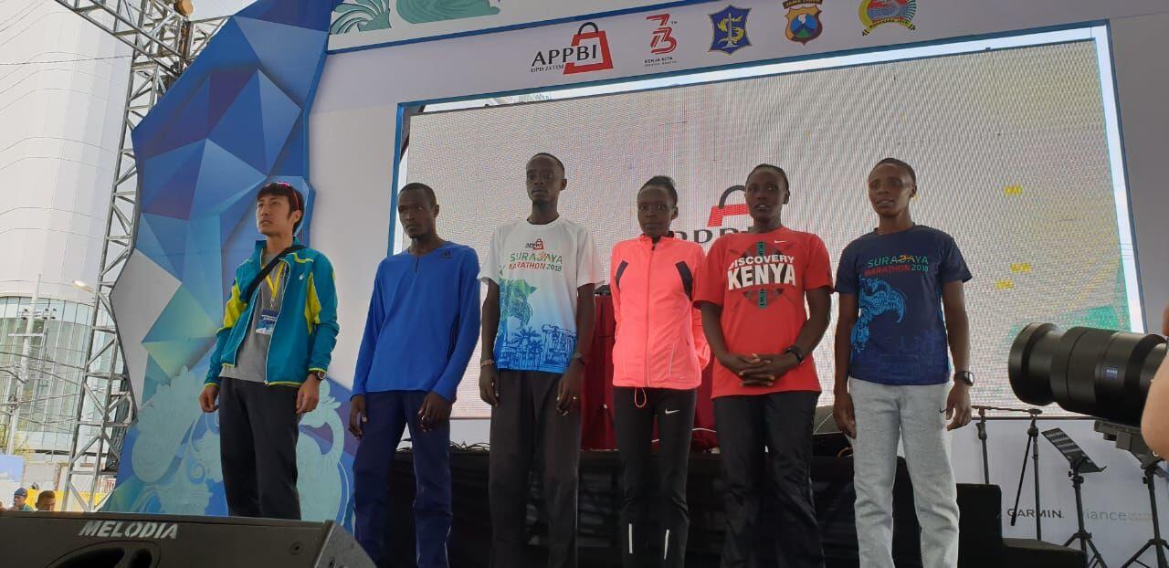 Lari 42 Km, Pria Kenya Juarai Surabaya Marathon 2018