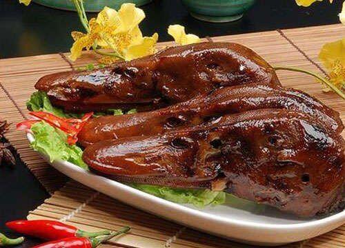 9 Makanan Antimainstream Ini Mudah Ditemukan di China, Bikin Merinding