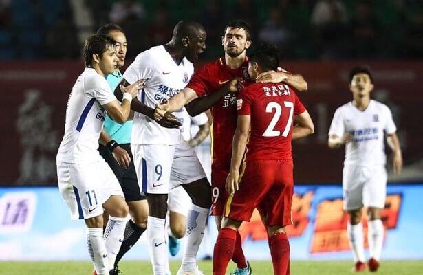 Demba Ba Mendapatkan Perkataan Rasis dari Pemain Liga Super Cina