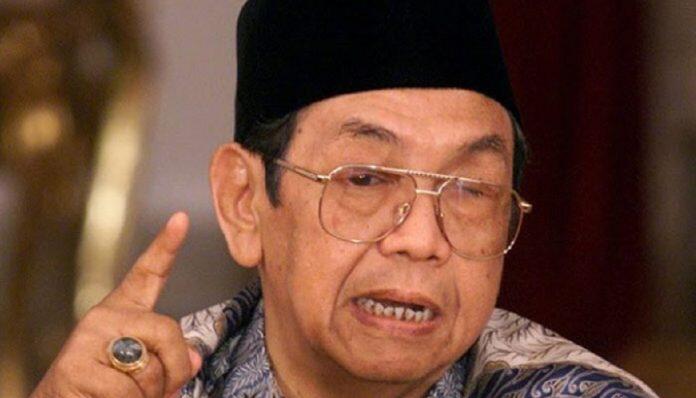 Rahasia di Balik Tidurnya Gus Dur Saat Rapat