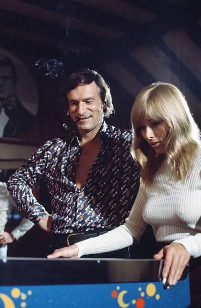 Potret kehidupan Hugh Hefner di era 70an, inikah impian setiap pria?