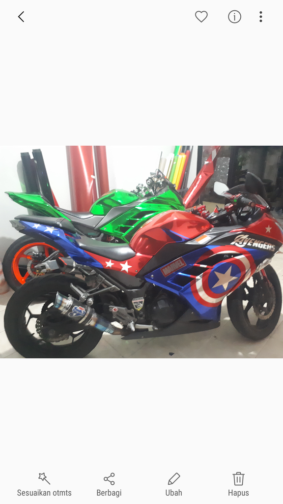 Lowongan Kerja Cutting Sticker Tenaga Pasang Skotlet Motor dan Mobil