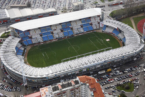 10 Stadion Paling Gede di La Liga