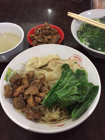 10 Tempat Makan Mie Ayam Enak di Jakarta yang Harus Dicoba