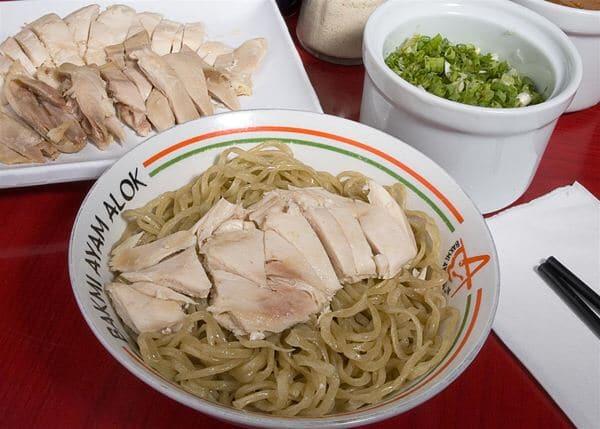 10 Tempat Makan Mie Ayam Enak di Jakarta yang Harus Dicoba