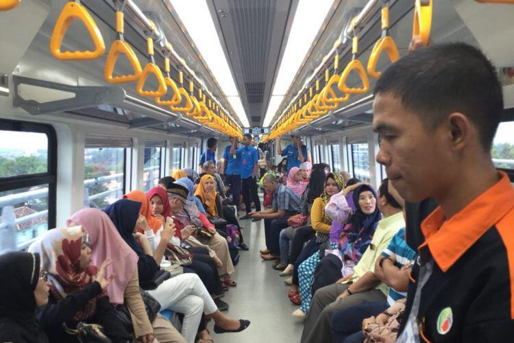 Nyamannya Naik LRT Palembang, Murah dan Dingin hingga Bikin Ketiduran