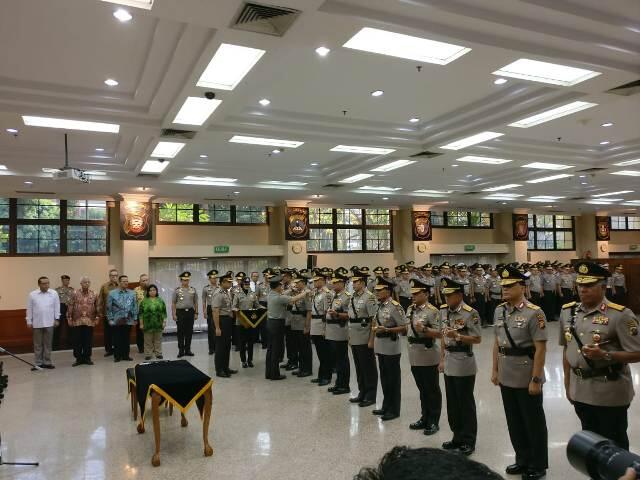 Kapolri Pimpin Sertijab Kadivpropam dan 6 Kapolda