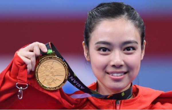 Pesona Lindswell Kwok, ‘Ratu Wushu Asia’ Juara AsianGames2018 KASKUS