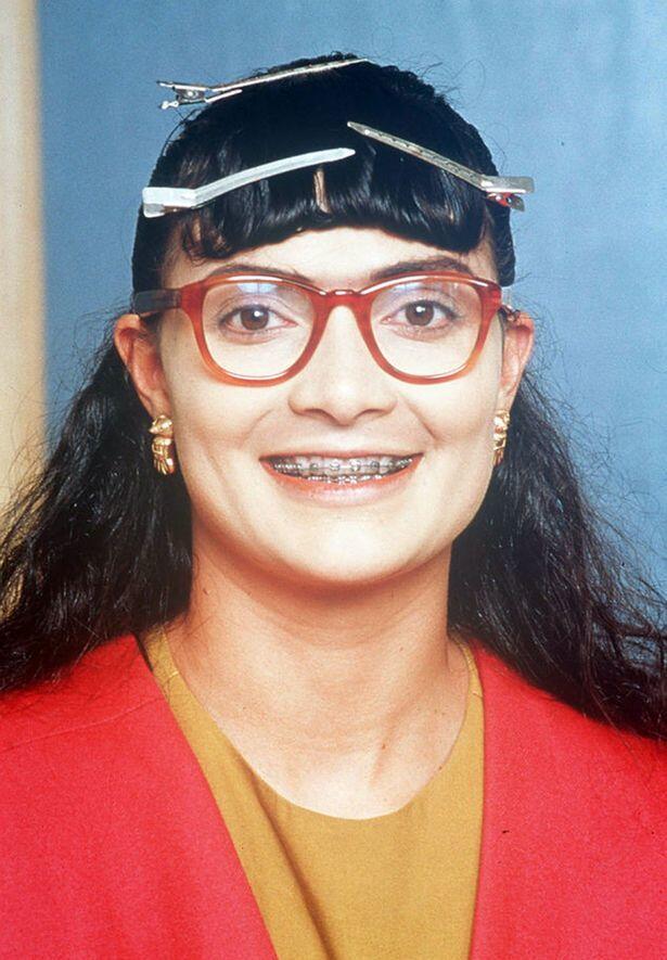 Masih Ingat Si Cupu Betty La Fea Dulu? Begini Sosoknya Sekarang!