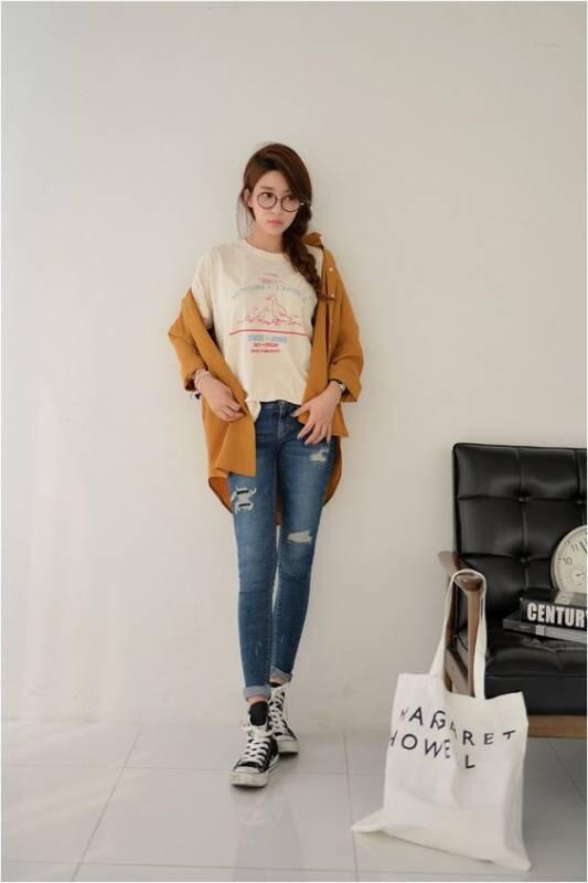 Boyfriend Tee Lagi Jadi Incaran. Kedodoran Tapi Nyamannya Minta Ampun