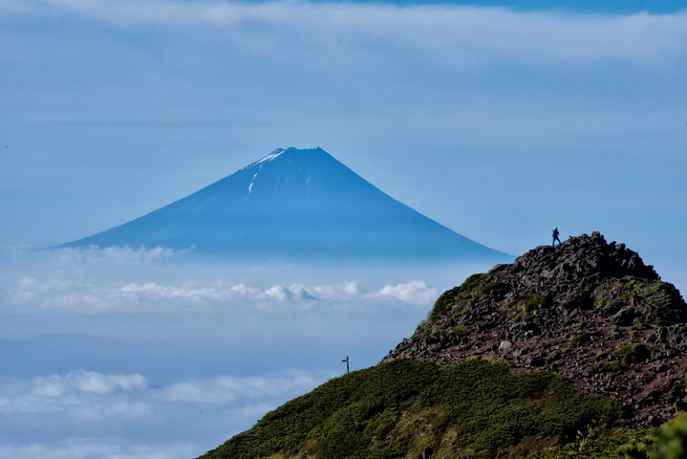 Melihat dari dekat macetnya di atas Gunung Fuji