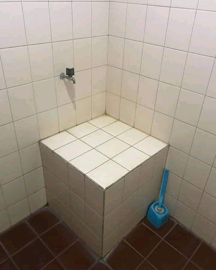 Desain 11 Toilet Ini Bikin Gagal Paham, Maksudnya Gimana Ya?