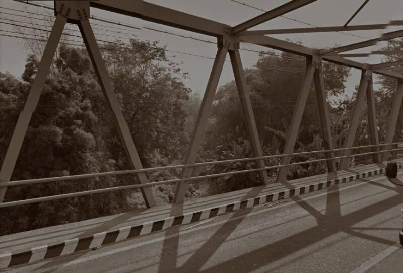 5 Jembatan Yang Katanya Angker Di Indonesia