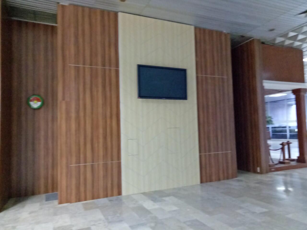 VENDOR PRODUCTION FURNITURE
