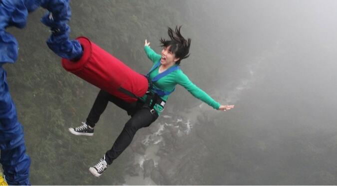 Bikin Ngilu, Kumpulan Bungee Jumping yang Gagal 