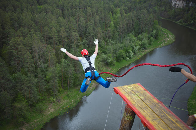 Bikin Ngilu, Kumpulan Bungee Jumping yang Gagal 