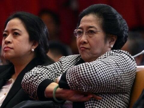 PDIP Laporkan Akun Pengunggah Foto Megawati Gendong Jokowi