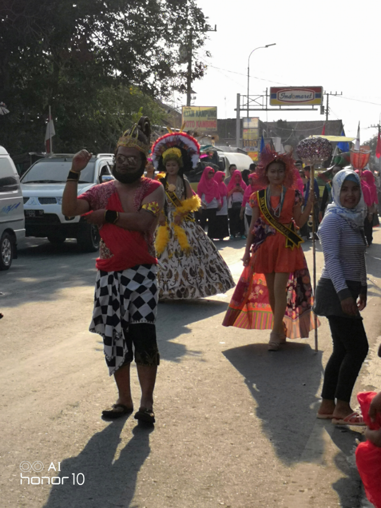 Foto Karnaval 17 AGUSTUS-AN, Video 3GP, MP4, HD, MPEG Share Dimari GAN!