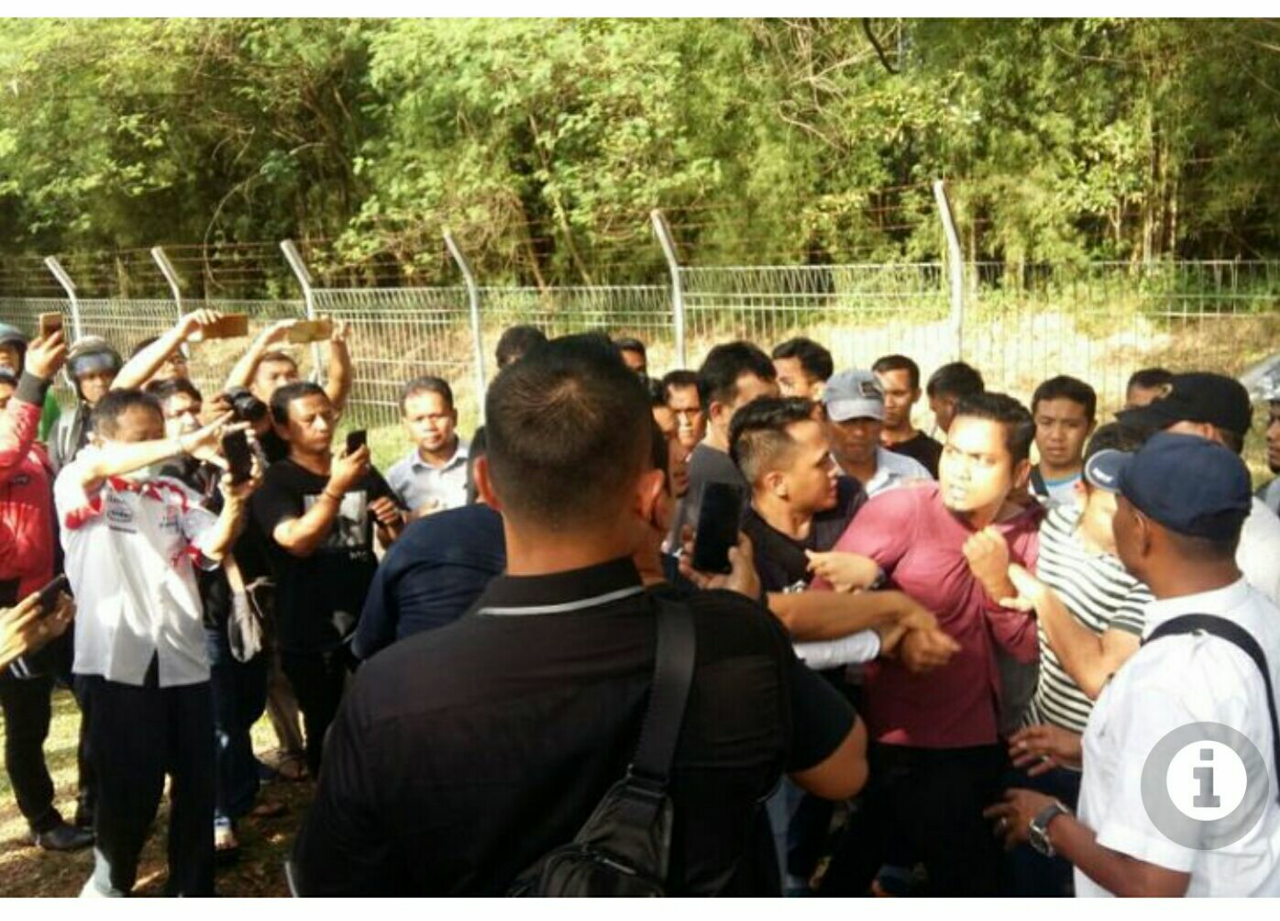 Ribut dengan Polisi, Pengacara Neno Warisman Diamankan