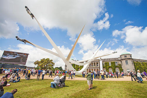 Melihat Goodwood Festival of Speed, Festival Pesta Kebun Berkendara Terbesar Di Dunia