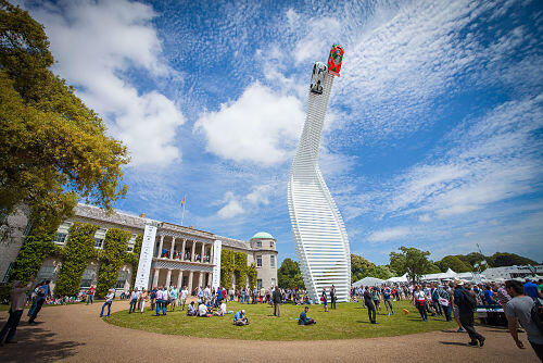 Melihat Goodwood Festival of Speed, Festival Pesta Kebun Berkendara Terbesar Di Dunia