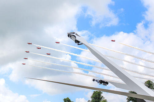 Melihat Goodwood Festival of Speed, Festival Pesta Kebun Berkendara Terbesar Di Dunia