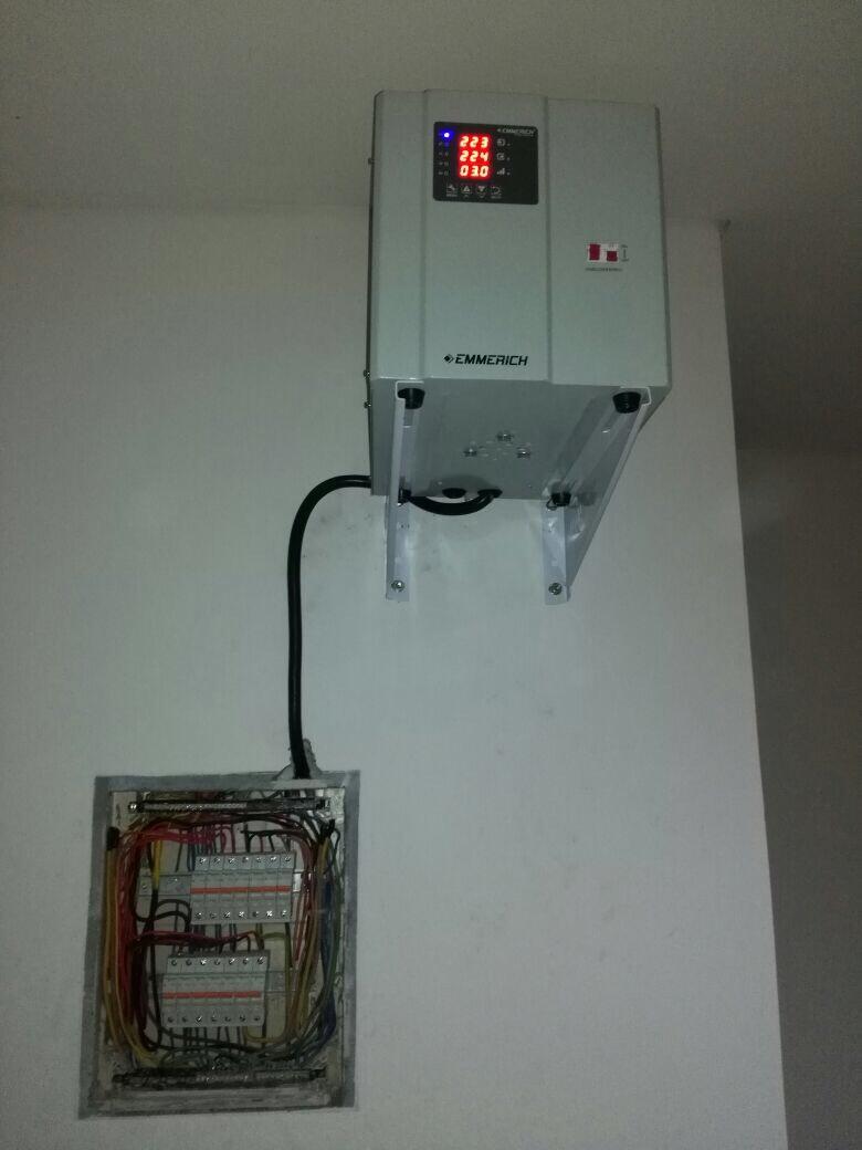 Terjual Stabilizers Listrik Emmerich All New iDVM 7500 VA. Stabilizer