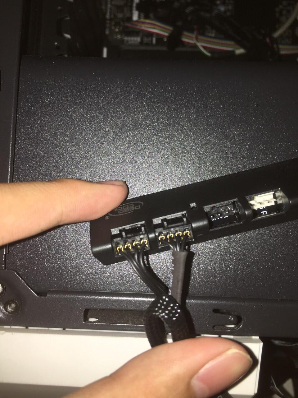 Gimana cara remove kabel fan dari fan hub connector