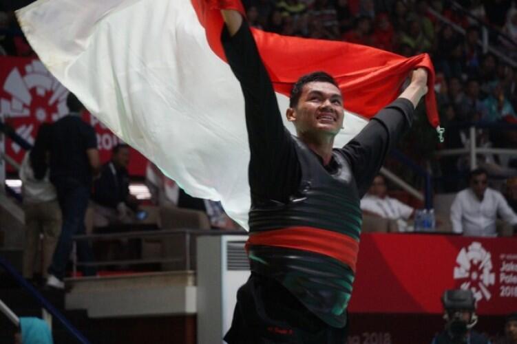 Tumbangkan Pesilat Singapura, Aji Raih Medali Emas
