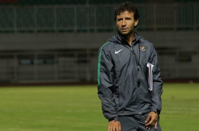 Sepakbola Indonesia Kalah Di Asian Games, Haruskah Luis Milla Out ??