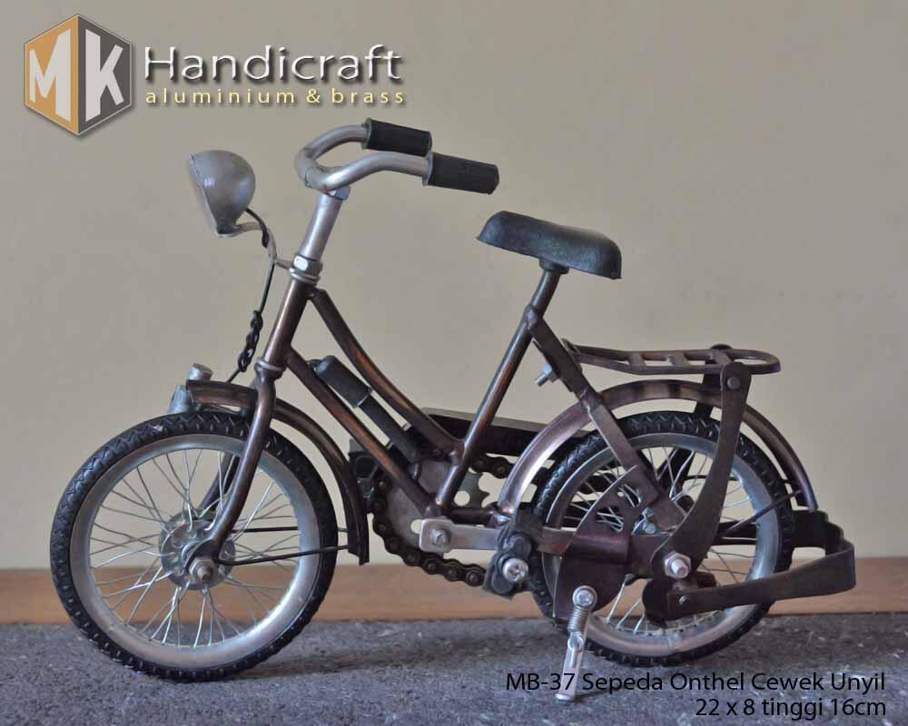 Miniatur Sepeda Jawa - Sepeda Onthel - Sepeda Ontel - Sepeda Kuno