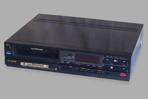 BETAMAX (mesin &amp; pita video rumahan yang sempat berjaya) 