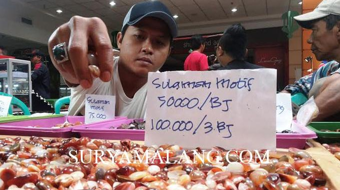 Penjual batu akik menjerit, dulu booming kini diobral pun tak laku