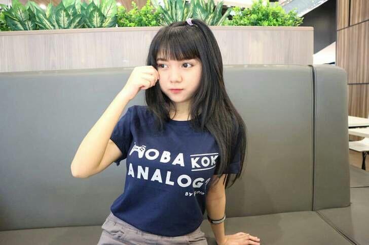 Cantik & Jago Gaming, Gamer Jomblo Satu ini Laris Jadi Rebutan, Termasuk Ane !!!