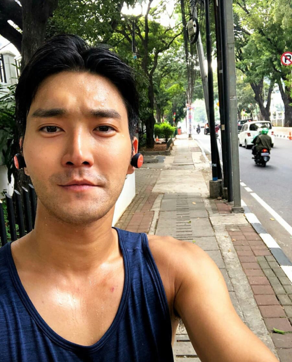 Gantengnya Siwon Super Junior di Jakarta, Bikin Cewek-cewek Histeris