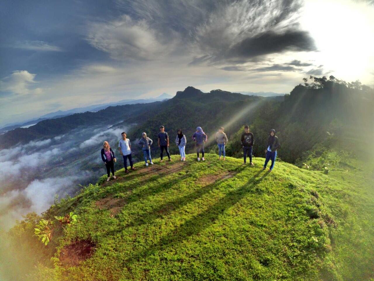 Kebumen Punya Bukit Langit Loh, Yuk Main Kesini