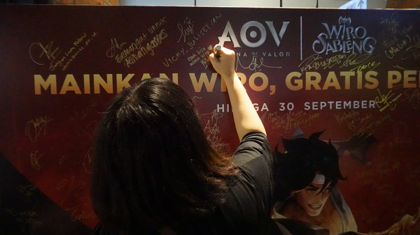 Penggemar AOV Nobar di Exclusive Screening Film Wiro Sableng! Begini Keseruannya! 
