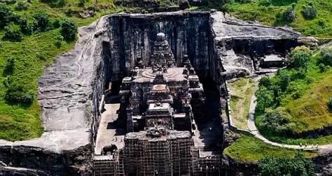 Amazing !!! Di Ukir Dari Satu Batu Tunggal,Candi Ini Benar - Benar Bikin Merinding