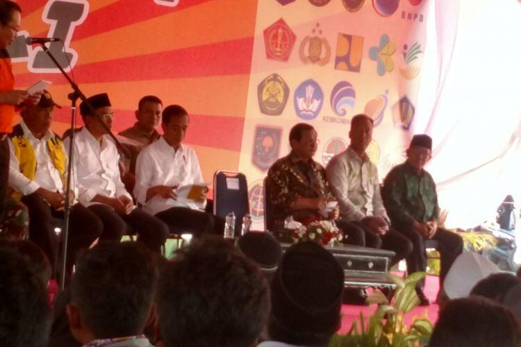 Jokowi: Jangan Ada Serupiah Pun Bantuan Gempa Lombok Dipotong