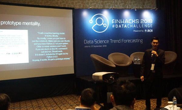 Seru dan Berilmu Ketika Ngabsen Ke Roadshow Finhacks 2018 #DataChallenge – Jakarta