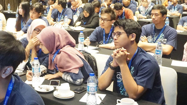 Seru dan Berilmu Ketika Ngabsen Ke Roadshow Finhacks 2018 #DataChallenge – Jakarta