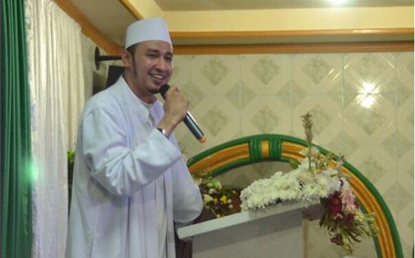 Ngaku Nikahi Kartika Putri, Ini Nih Gan Sosok Habib Usman yang Ganteng