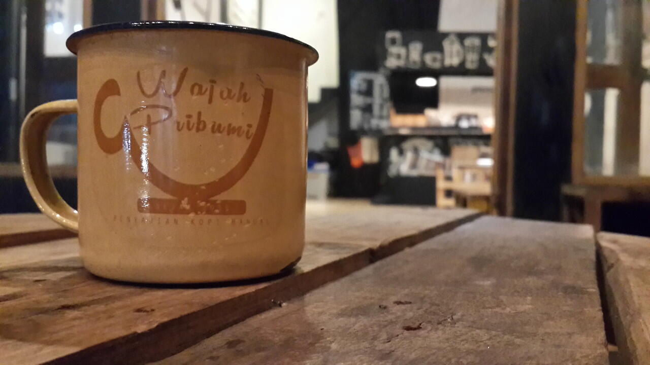 Kedai Kopi Wajah Pribumi
