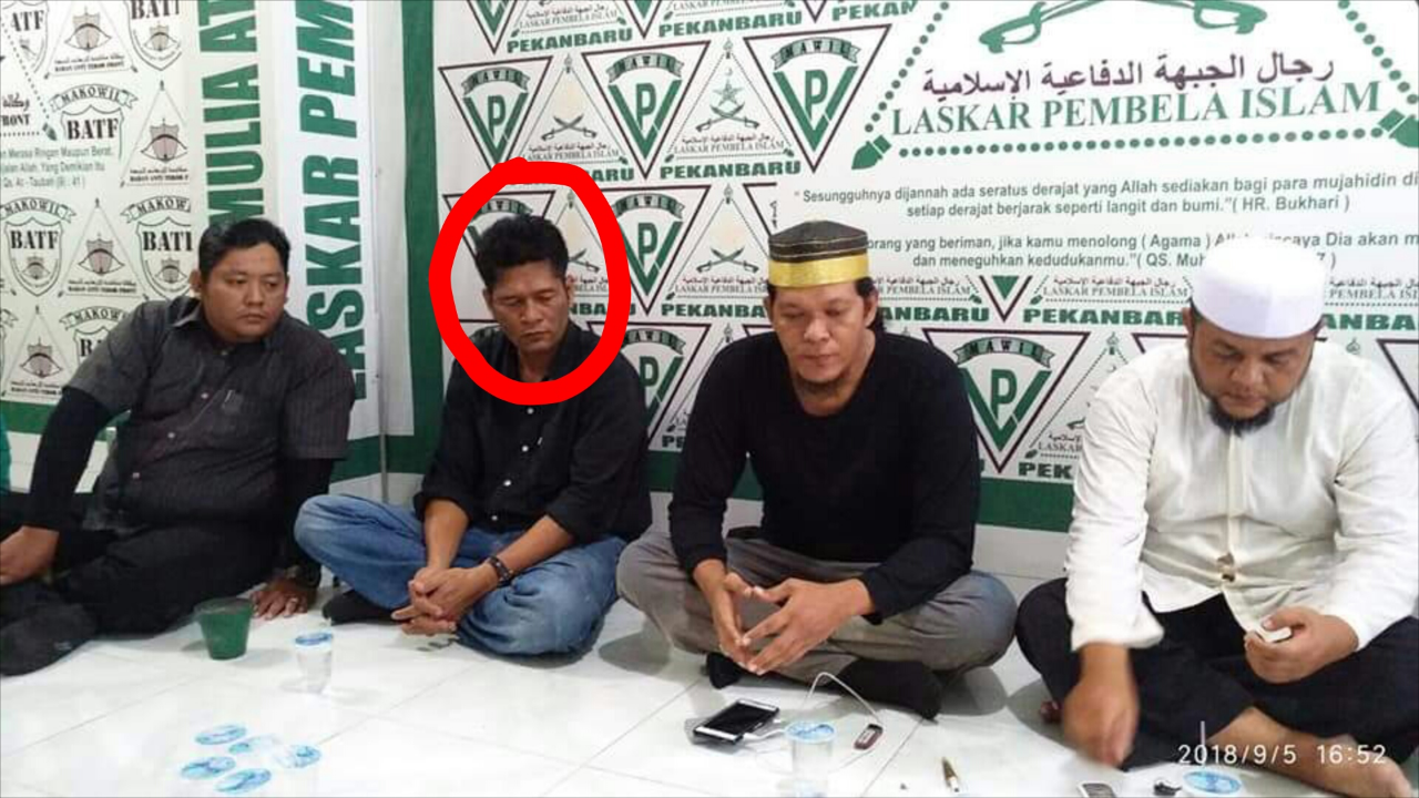FPI Serahkan Penghina Ustadz Somad ke Polda Riau
