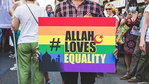 Breaking News: India Legalkan LGBT